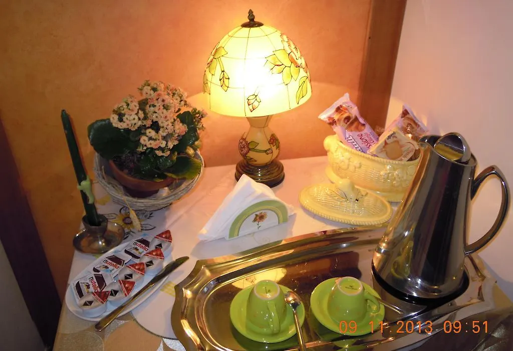 B&B Mare E Sole-1