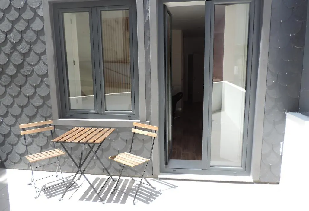 Carlos Alberto Balcony Apt-1