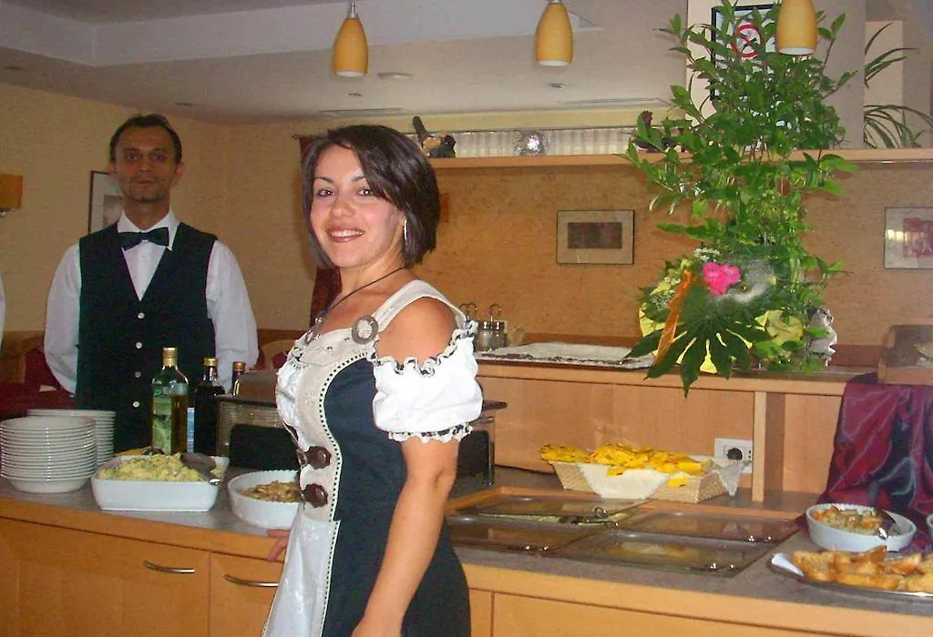Hotel Bologna-1