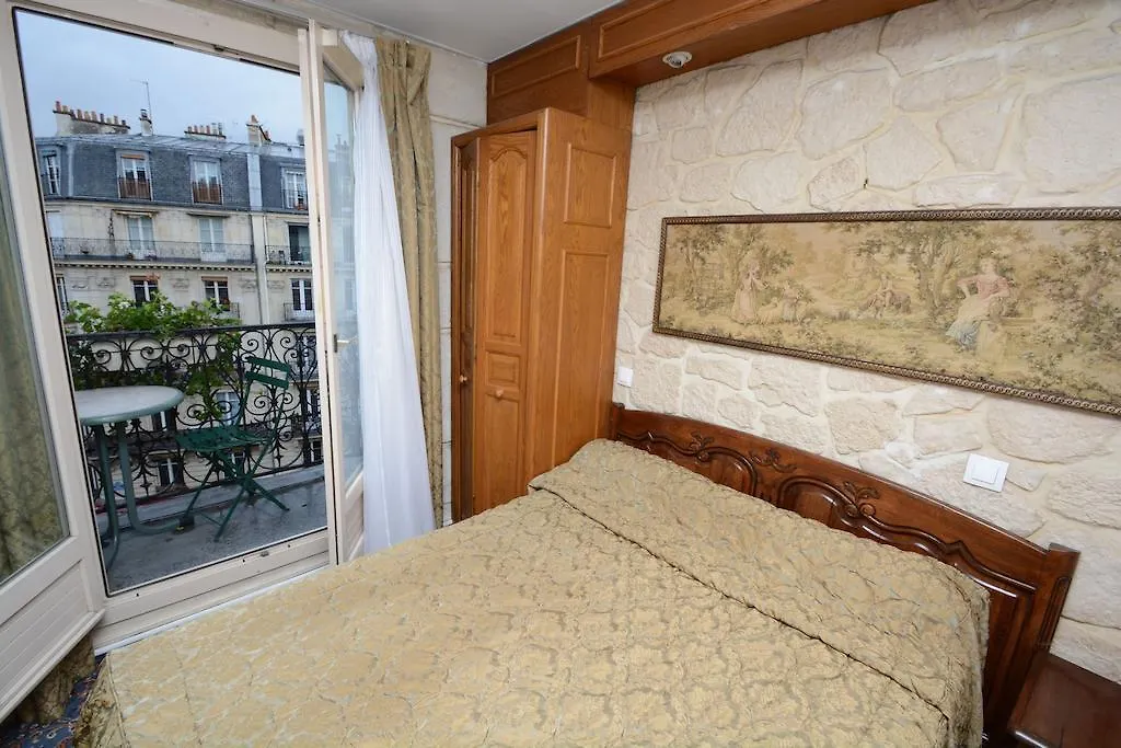 Familia Hotel-1