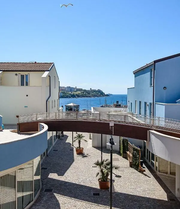 Appartamenti Marina di Salivoli-1