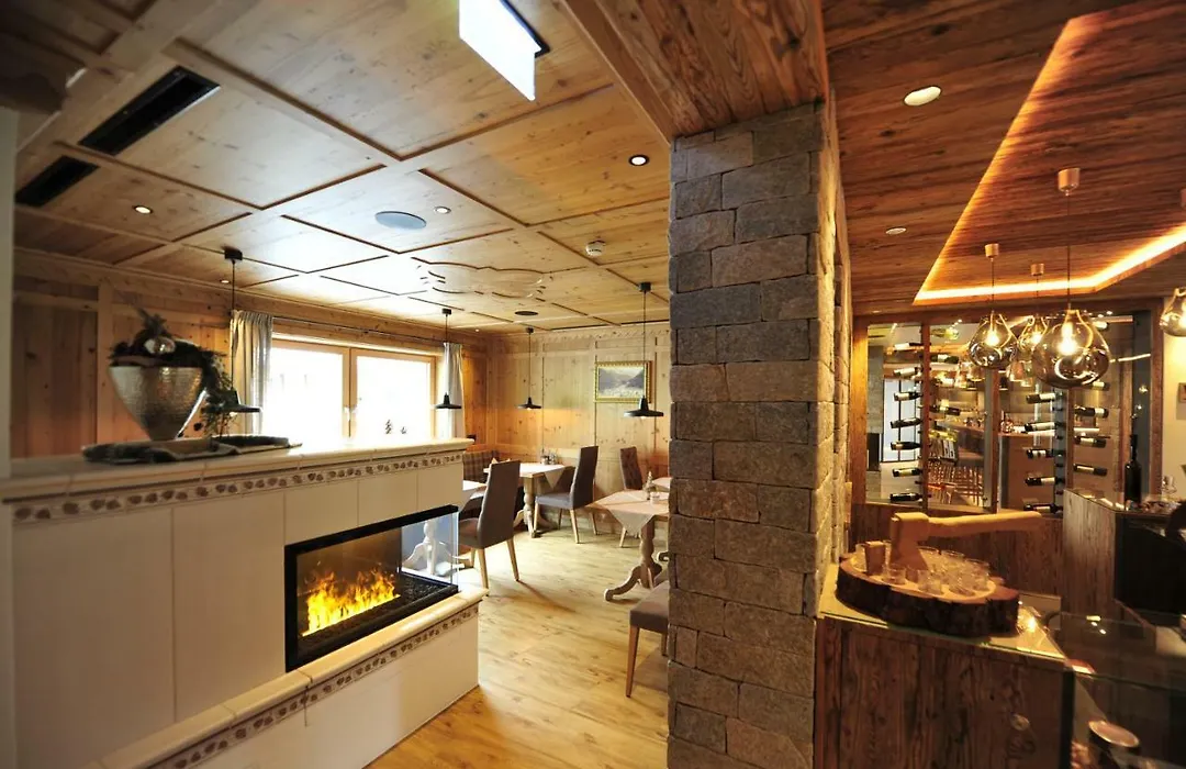 Hotel Verwall-1