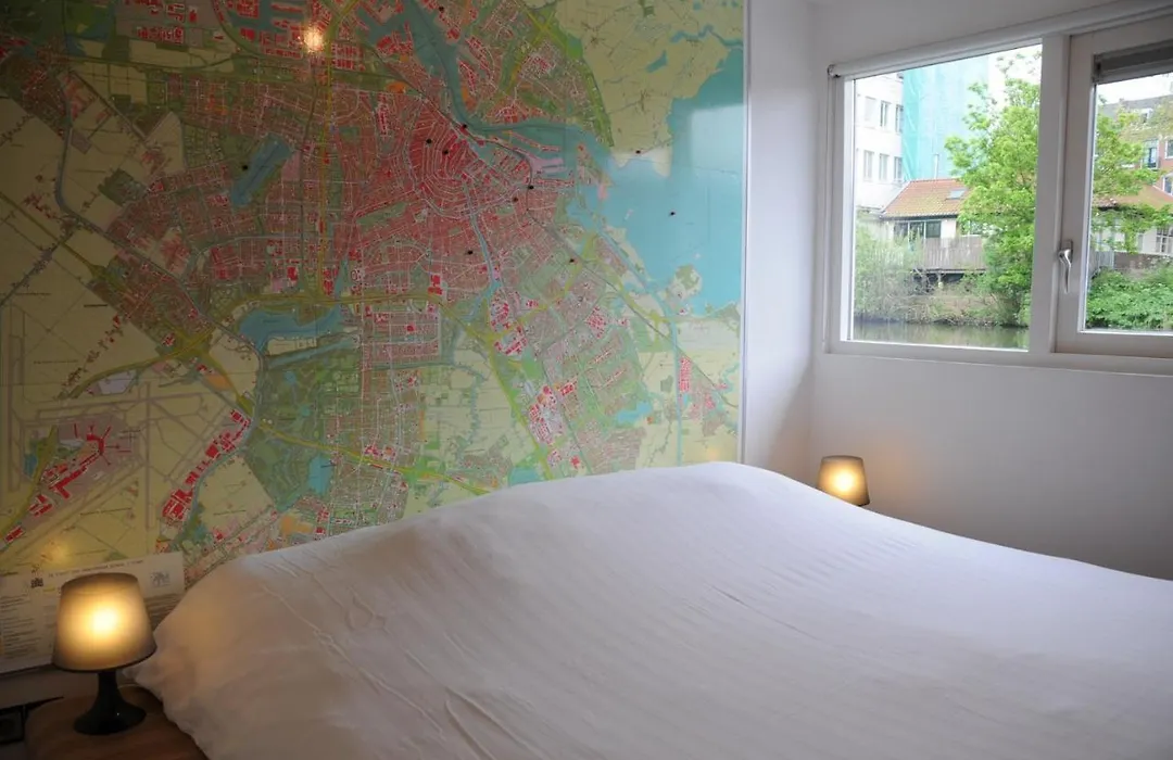 Boathotel-1