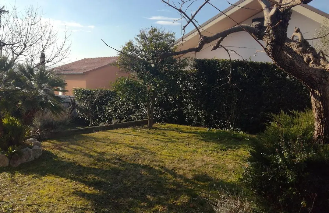 Le sorelle gemelle B&B-1