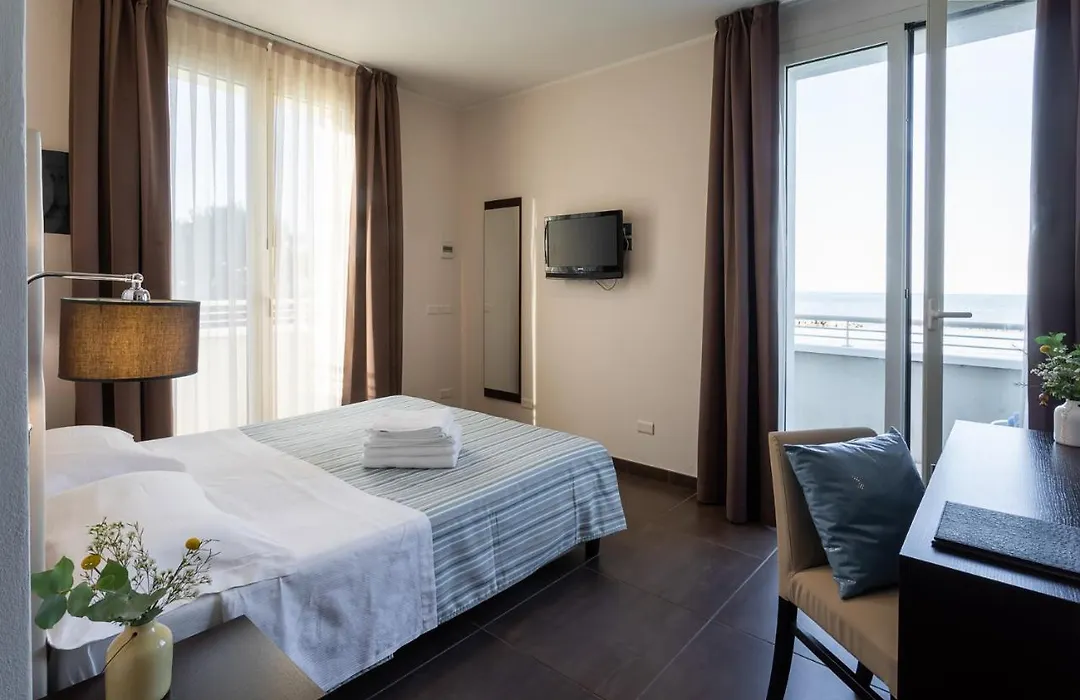 Gimmi Hotel-1