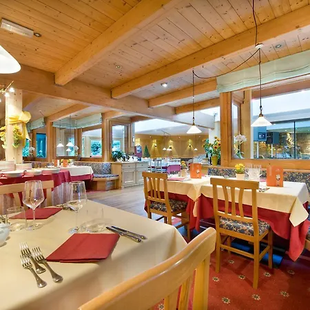 Sporthotel Rosatti-3