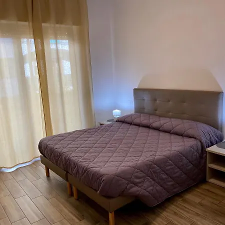 Caruso Rooms-3