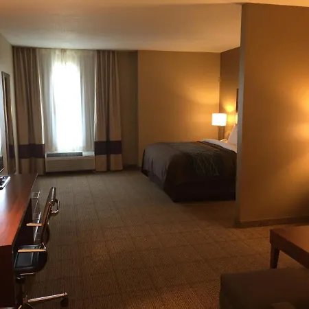 Comfort Inn & Suites Lynchburg Airport - University Area-2
