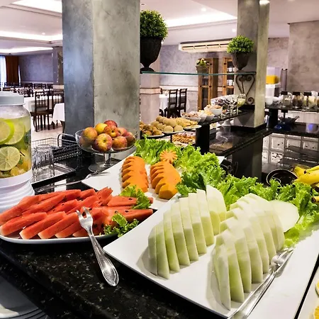 H Hotel-2