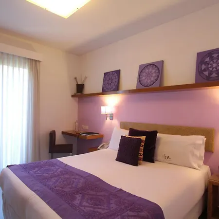 Mine Hotel-3