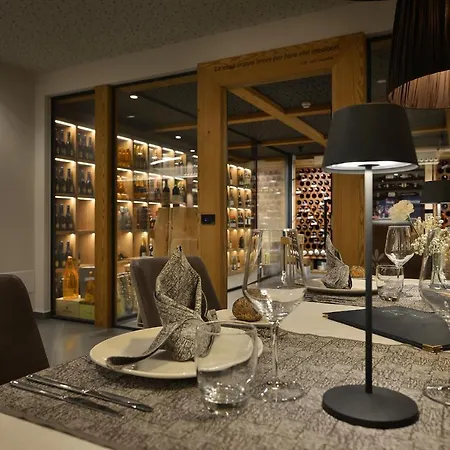 Hotel Bucaneve-2
