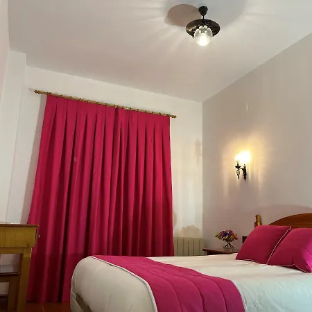 Hostal Ciudad Encantada-2