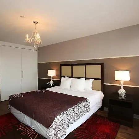 Hotel Vetiver / Manhattan Skyline-3