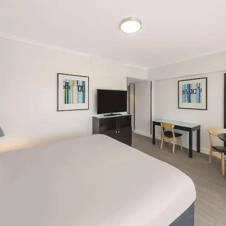 Vibe Hotel Gold Coast-3