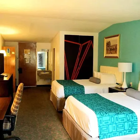 Howard Johnson Lake City-3