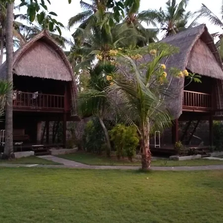 Sukanusa Luxury Huts-2