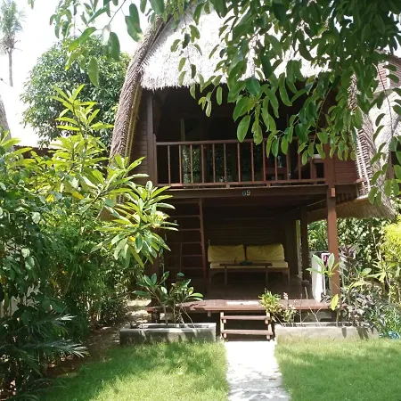Sukanusa Luxury Huts-3