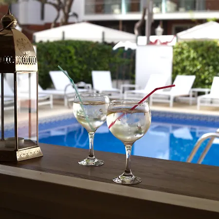 Hotel Els Pins-3