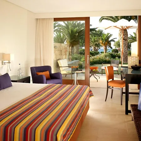 Kernos Beach Hotel & Bungalows-2