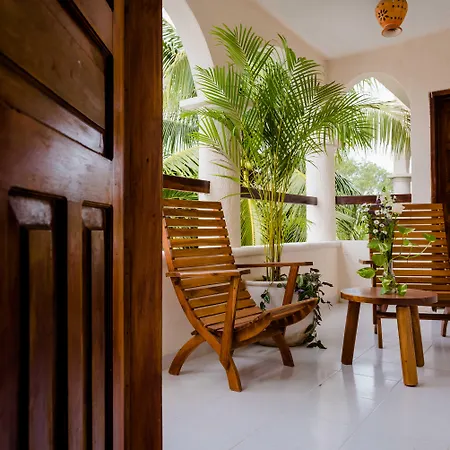Hotel Hulku-3