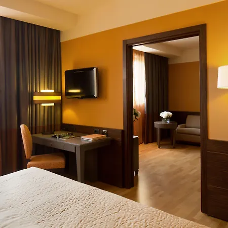 Starhotels Grand Milan-3