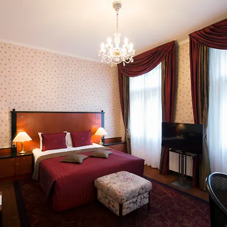 Grandhotel Pupp-3
