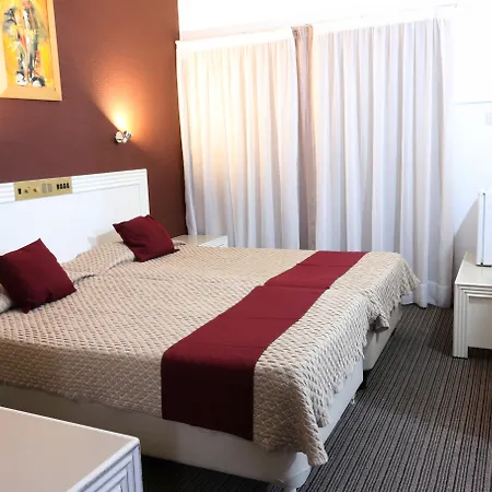 King'S Hotel-2