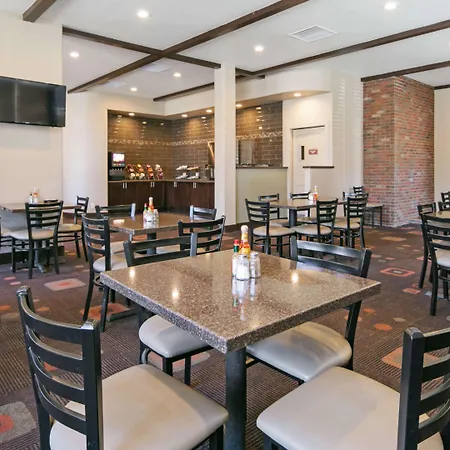 Best Western Pony Soldier Inn & Suites-3