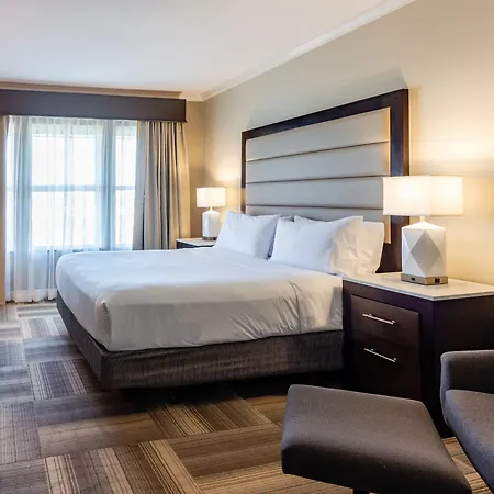 Holiday Inn Express Savannah - Historic District-3