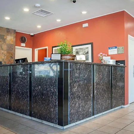 Best Western Village Inn-3
