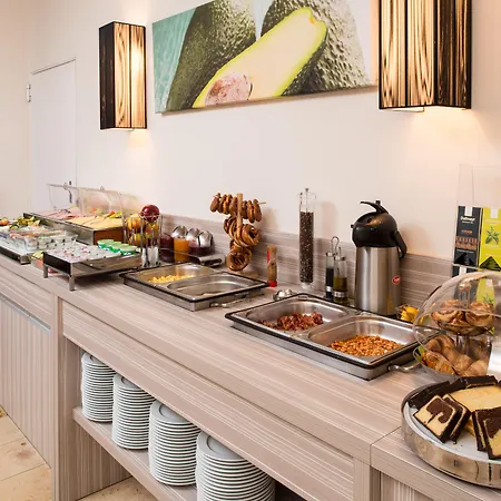 Hotel New Orly-2