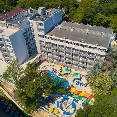 Prestige Deluxe Hotel Aquapark Club-3