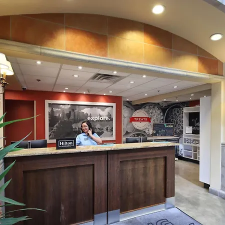 Hampton Inn & Suites Tucson Mall-2