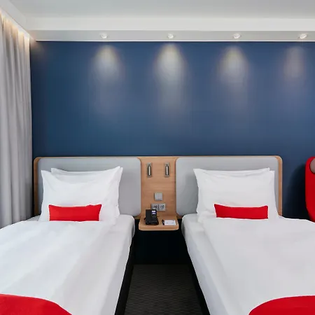 Holiday Inn Express - Berlin - Alexanderplatz By Ihg-3