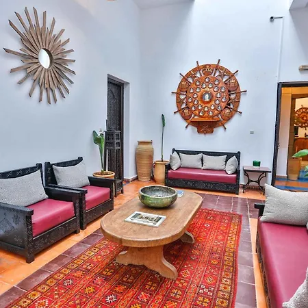 Luxury Riad Mounia-2