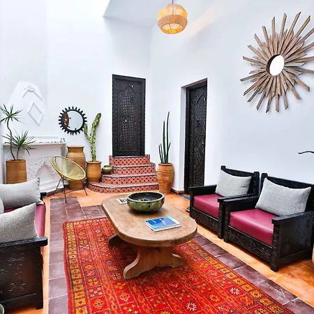 Luxury Riad Mounia-3