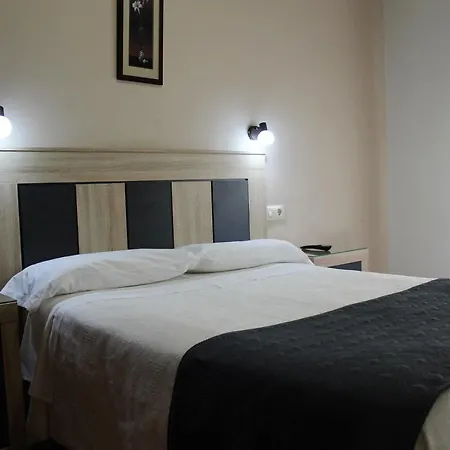 Hostal Madrid-3