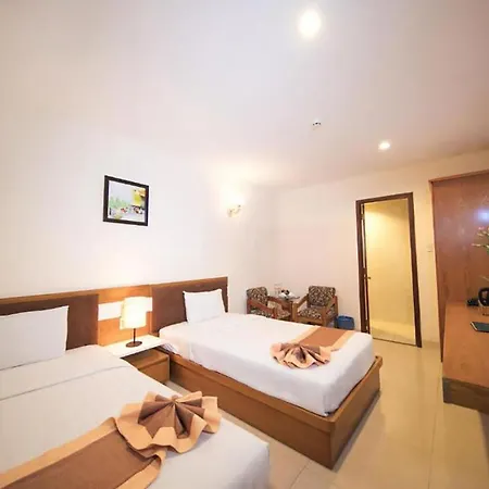 Valentine Luxury Hotel - 31 Bui Vien Street-3