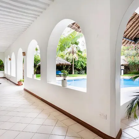 Zarafa House-3