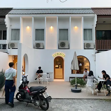 Evergreen Cafe And Hotel-3