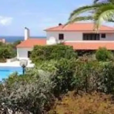 Alto Da Praia Villa-3