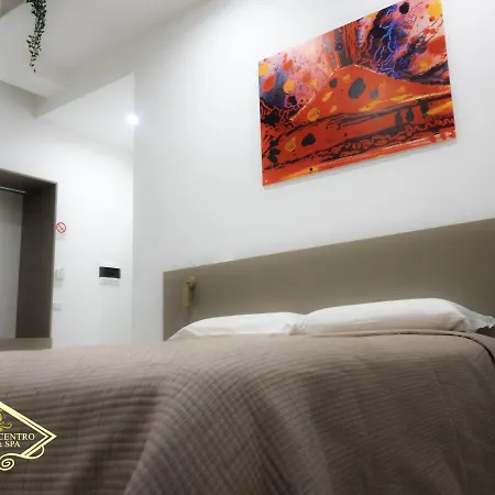 Napoli Centro Suite e Spa-2