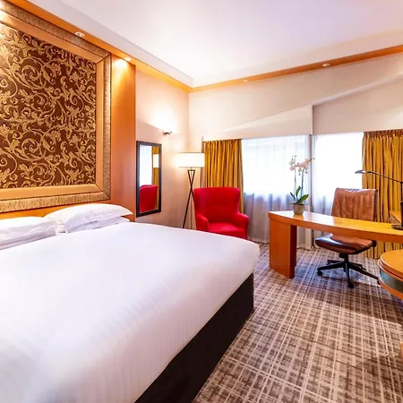 Millennium Hotel And Conference Centre Gloucester London-3