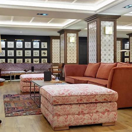 H10 Corregidor Boutique Hotel-2