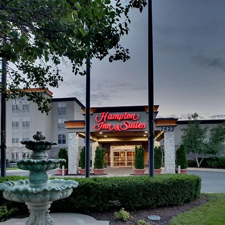 Hampton Inn & Suites Chicago/Aurora-3