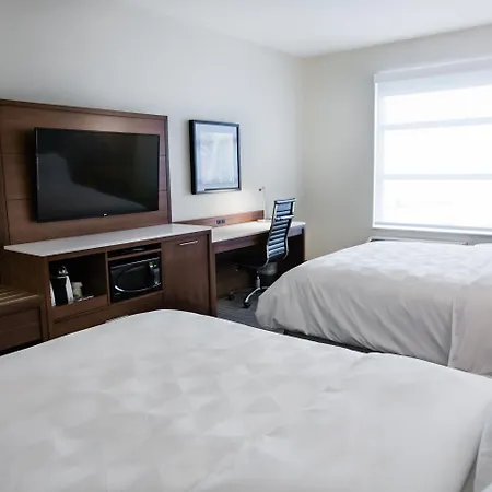 Holiday Inn Hotel & Suites Calgary South - Conference Ctr By Ihg-3