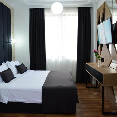 Hotel Comfort City Center-2