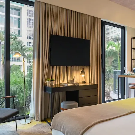 Hyde Suites Midtown Miami-3