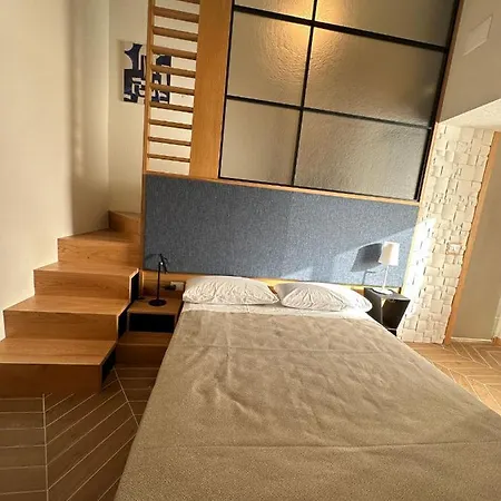 View Room-2