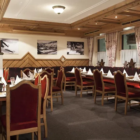 Hotel Kristall-3